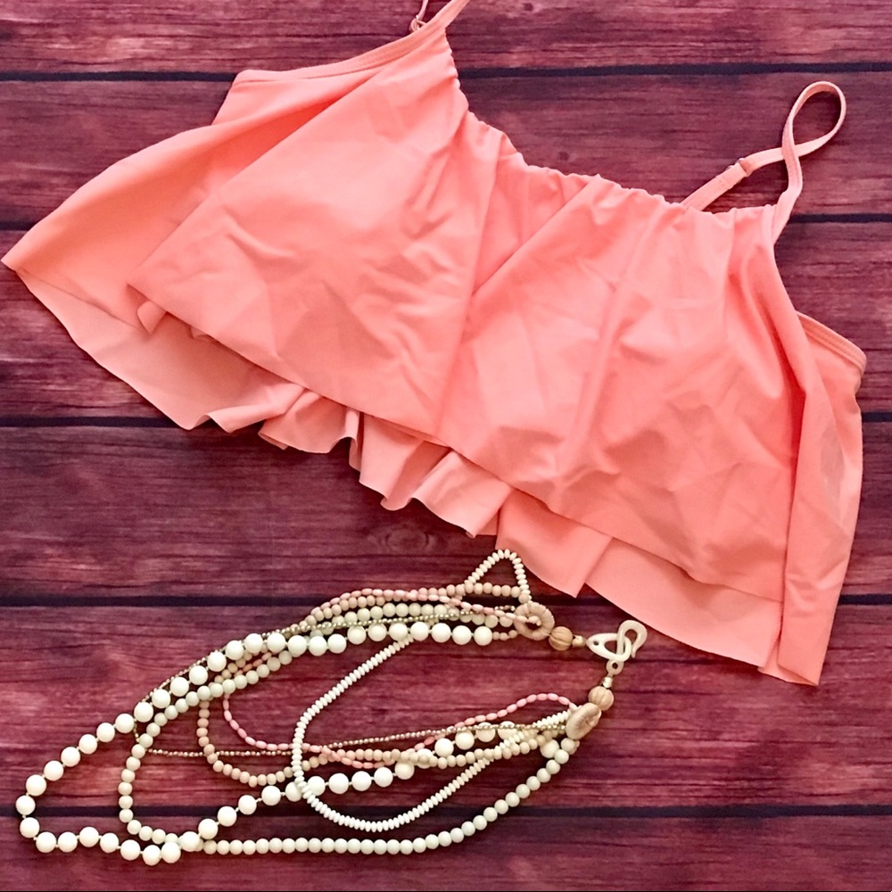 Ruffled swim top XL